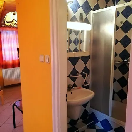 בית הארחה Szeplak 3*