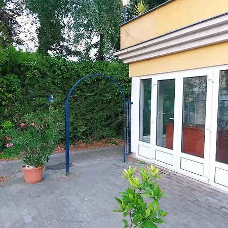 Szeplak 3*