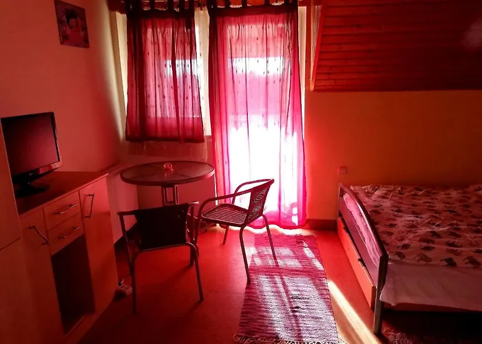 Szeplak بيت ضيافة 3*