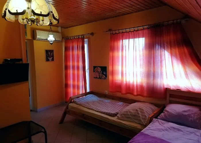 Széplak Pensión 3*